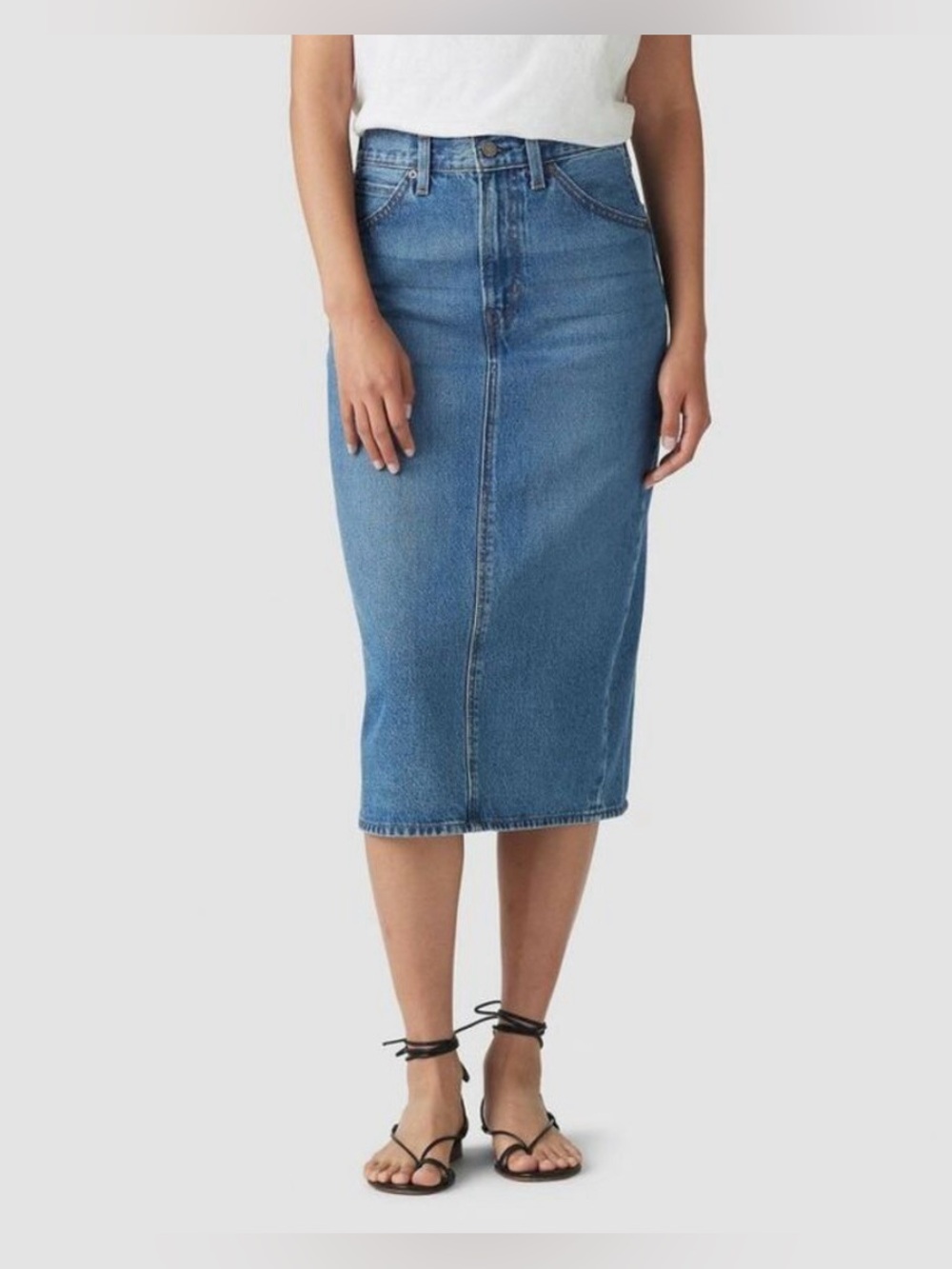 NWT women’s Levi's Blue Straight Denim Skirt with back slit